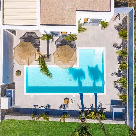 Elia Villa *